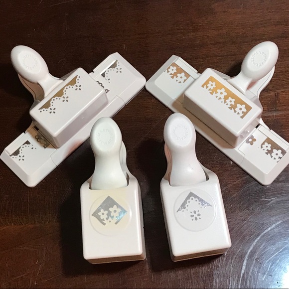 4 Martha Stewart Paper Punch Flowers & Corner